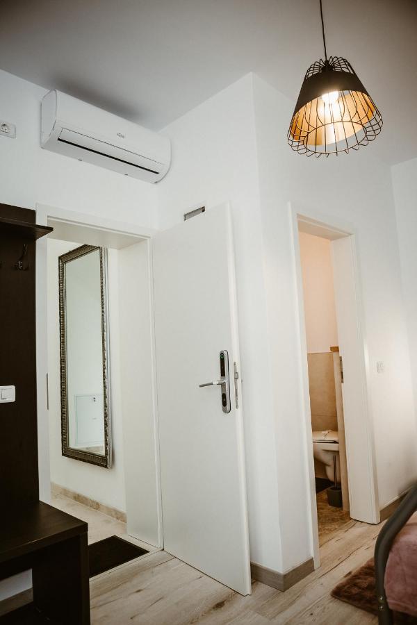 Apartamento Arini White House Sibiu Exterior foto