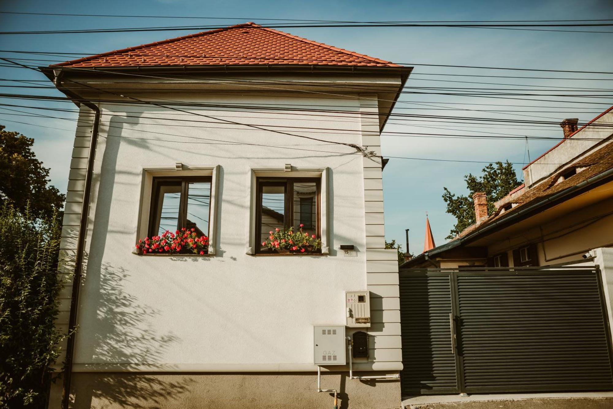 Apartamento Arini White House Sibiu Exterior foto