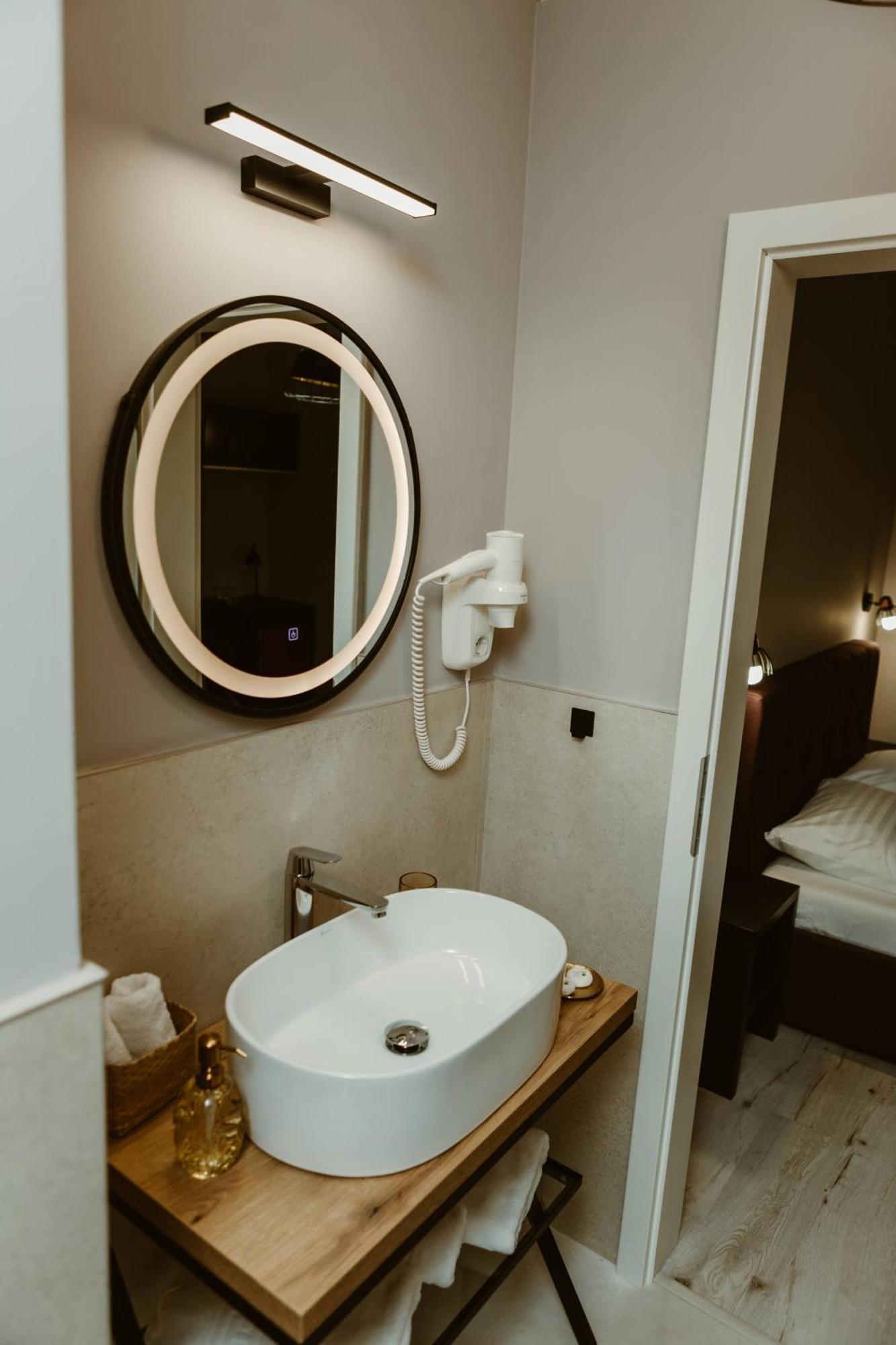 Apartamento Arini White House Sibiu Exterior foto